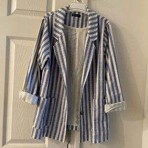 VERYJ Blue and White Striped Blazer